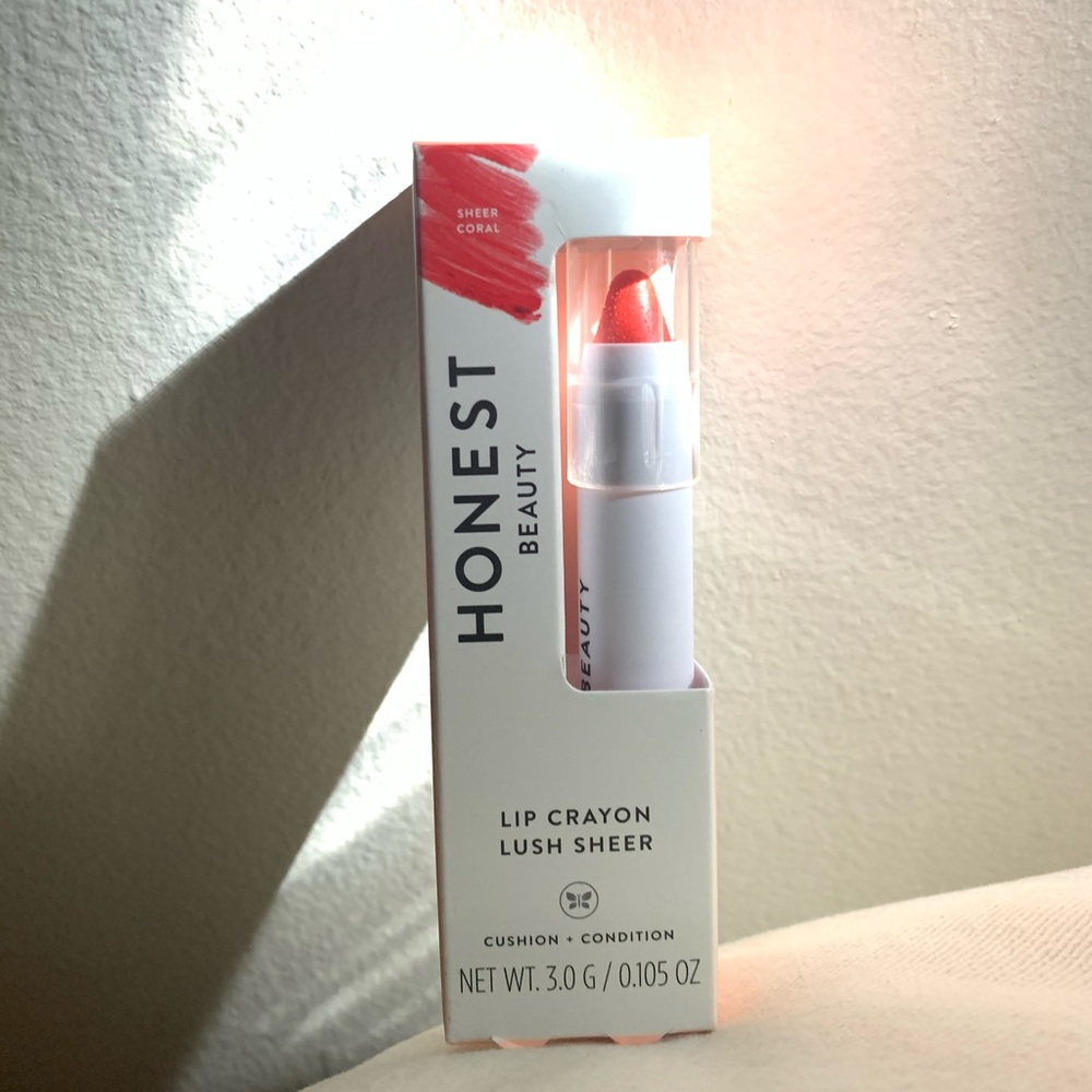 NEW - Honest Beauty Lip Crayon-Lush Sheer Coral